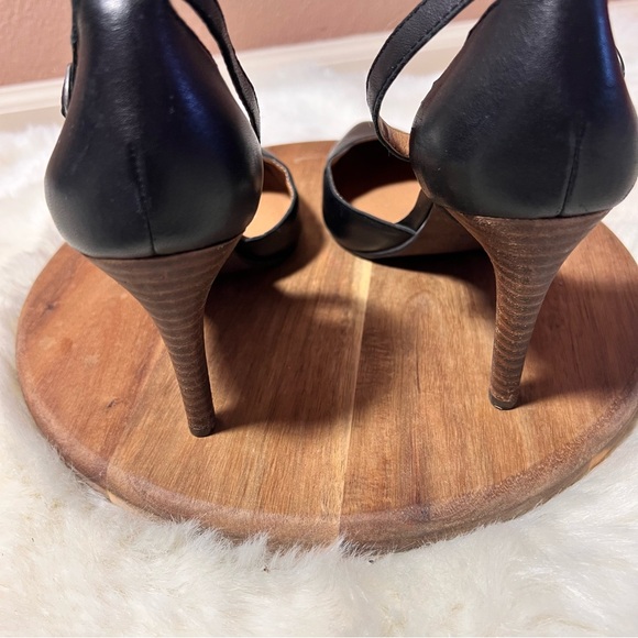 Lucky Brand Black Heels with Ankle Strap and Smooth Finish Size 7.5 - Picture 4 of 12